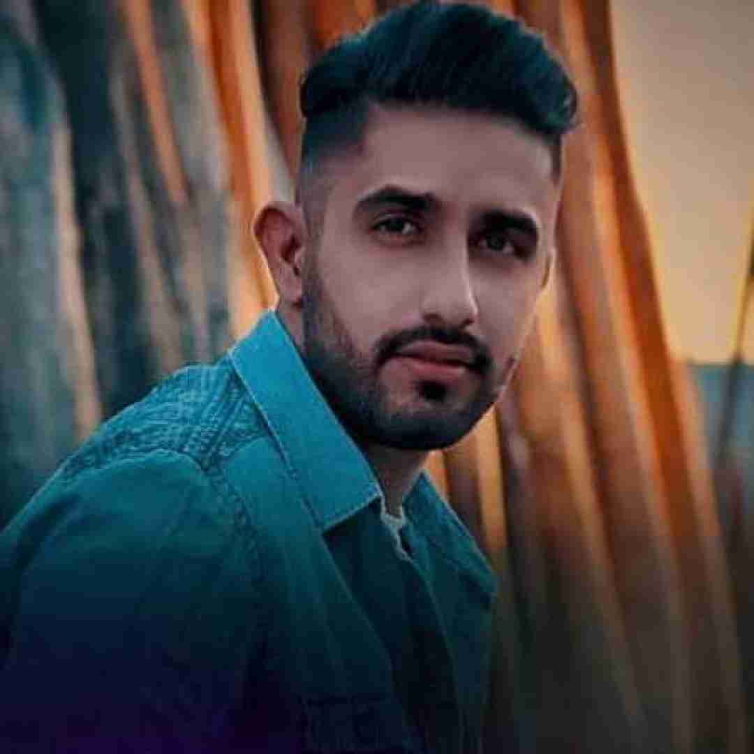 محمد امیری چرا تو اصن هیچی حالیت نی