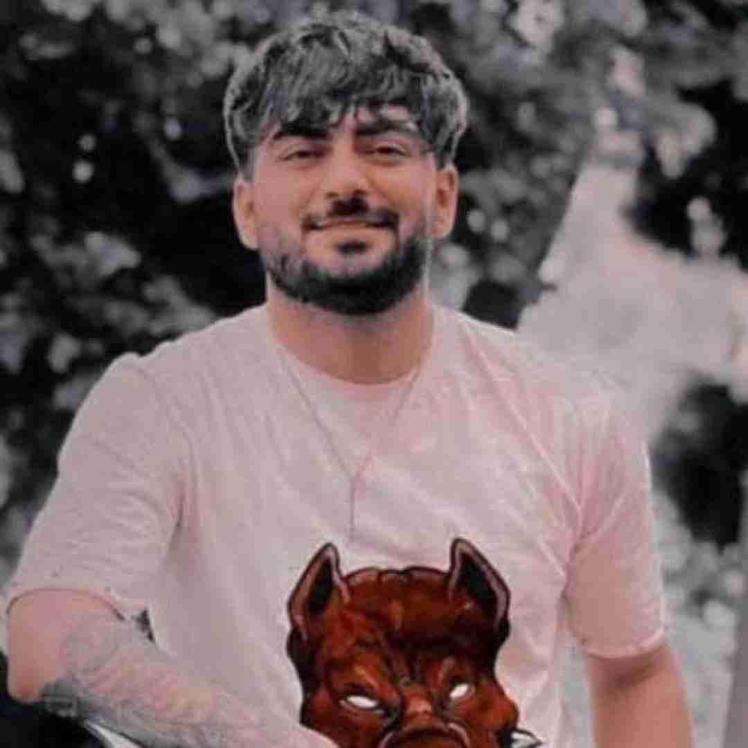 رامین تجنگی اسمت ﻗﺴﻢ به ﺳﺨﺘﻢ ﮔﺮه ﺧﻮردی ﺑﻪ ﺑﺨﺘﻢ