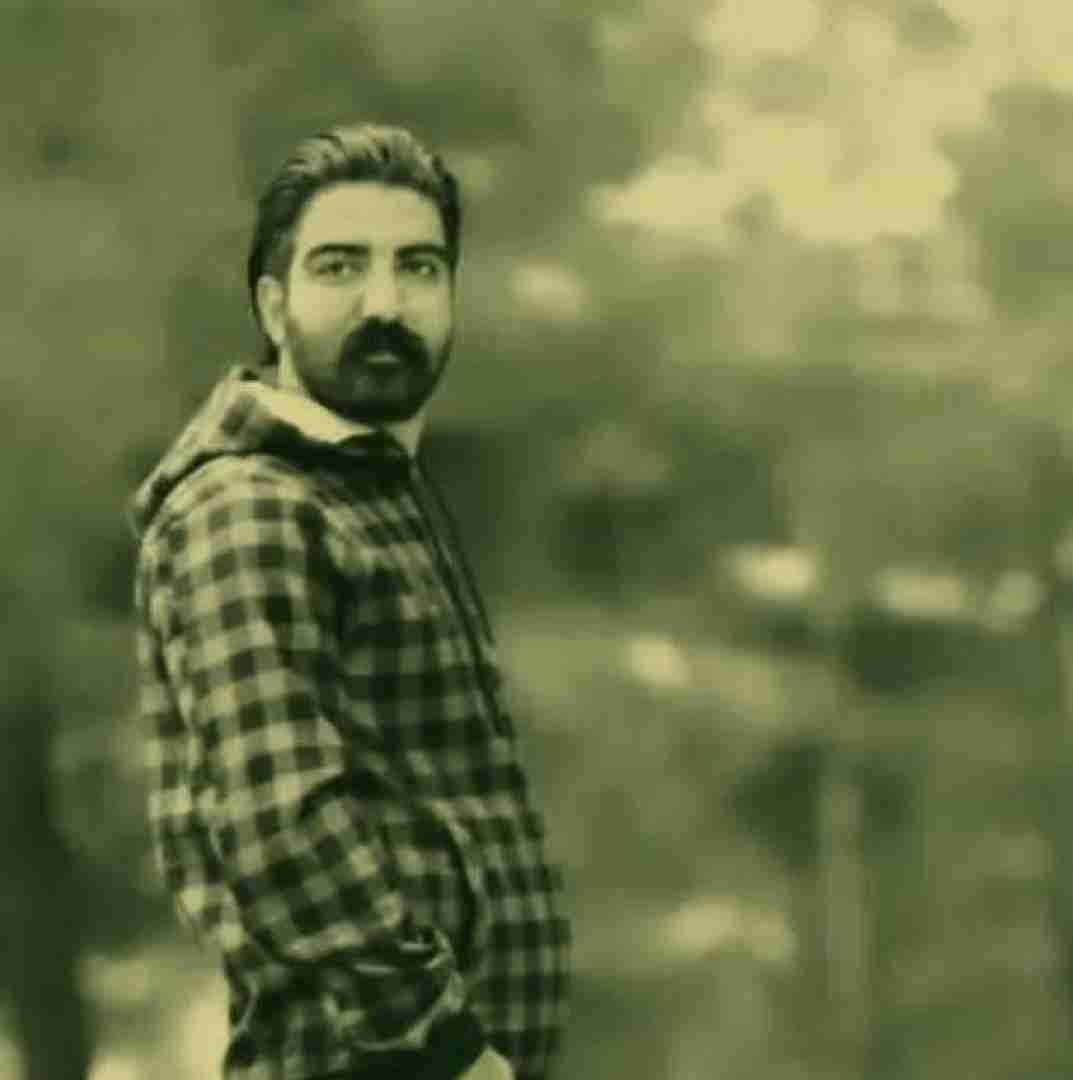 میلاد غلامی آواره