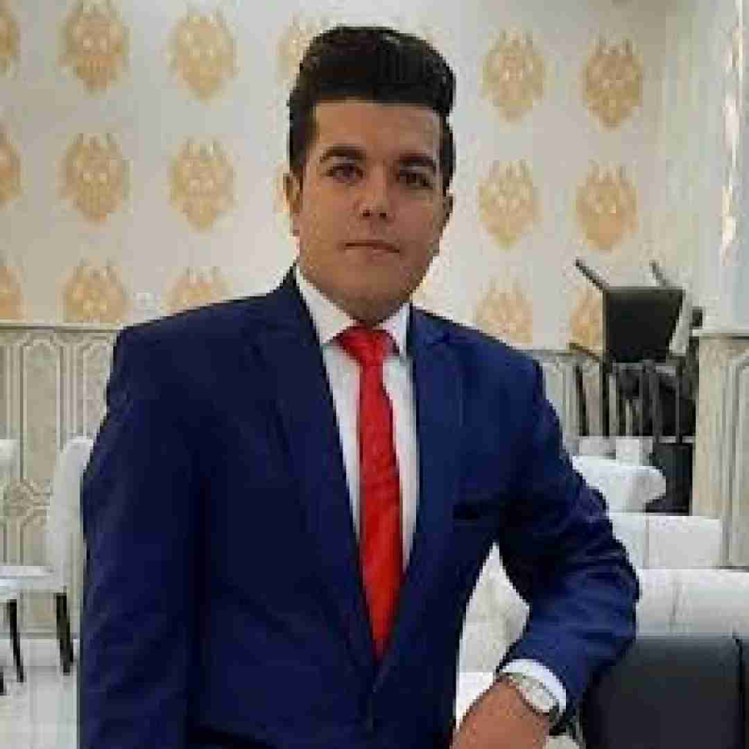مسلم صفری تو قنی من قندانم تو پیاله من اسکانم