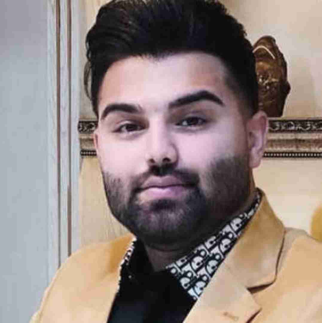 امیرحسین شهرایینی شلوار پلنگی