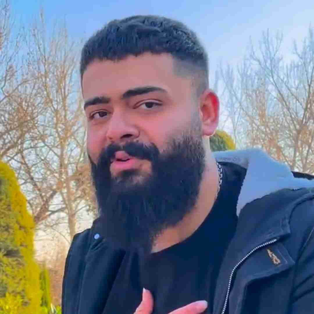علیراد باز داره بارون میزنه یعنی چطوره حالت