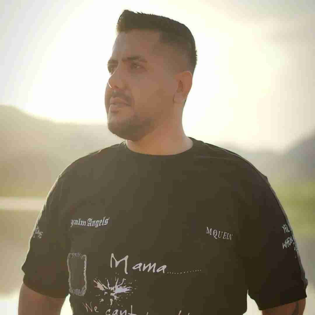 حمیدرضا کیهانی شاید مه مردمه او عشق تو جهنمه