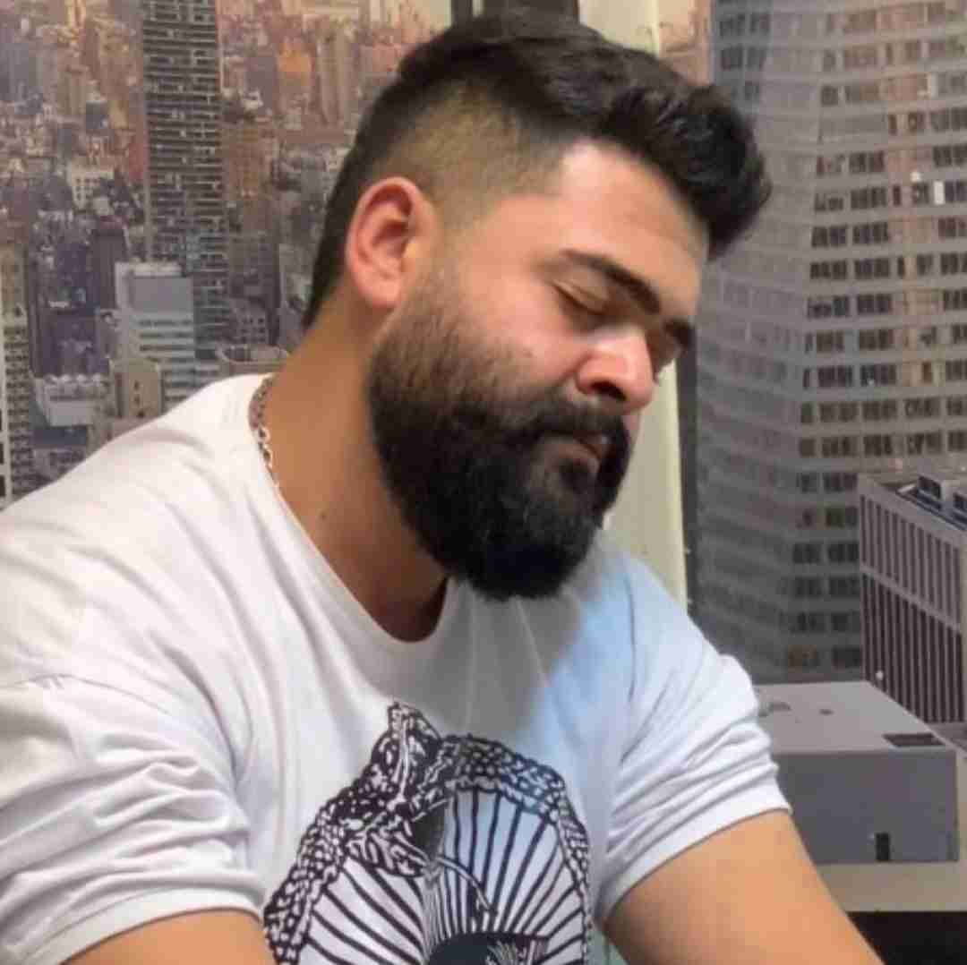 علیراد این یکی دیگه لوس نیست هی