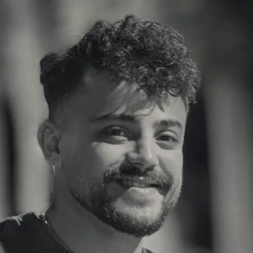 محمد ملایی آخه زمونه این دل من خزونه زمونه کیه به پات بمونه